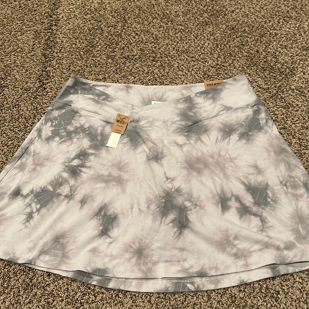 New with tags gray tie dye crossover skort size XXL
